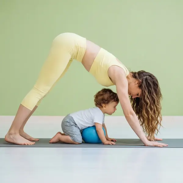 Aula de Yoga Mamãe & Bebê no Essência do Yoga